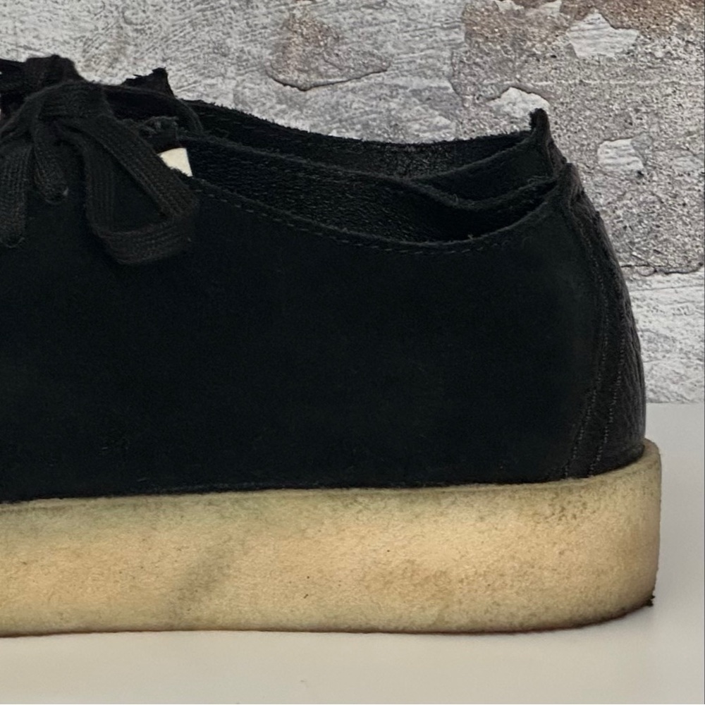 CLARKS ORIGINALS Trek Cup Suede - Black - Picture 3 of 11